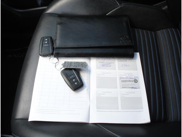 Toyota RAV4 2.5 Hybrid Bi-Tone CAMERA | ADAPCRUISE | LED | NAVI | STOELVERW | CLIMATE