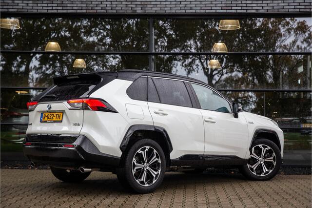 Toyota RAV4 2.5 Plug-in Hybrid AWD Bi-Tone Plus , JBL-soundsysteem, Stuurverwarming, Stoelverkoeling/verwarming, 360-camera