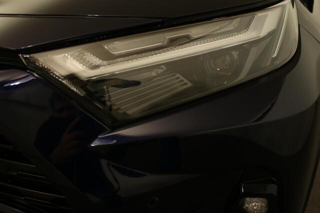 Toyota RAV4 2.5 Hybrid AWD Style