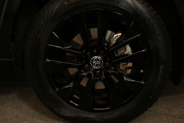 Toyota RAV4 2.5 Hybrid AWD Style