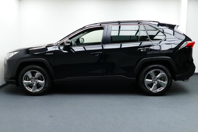 Toyota RAV4 2.5 Hybrid AWD Dynamic. Navi, Camera, Stoel&StuurVerw, 18"LMV, Haak 1650kg
