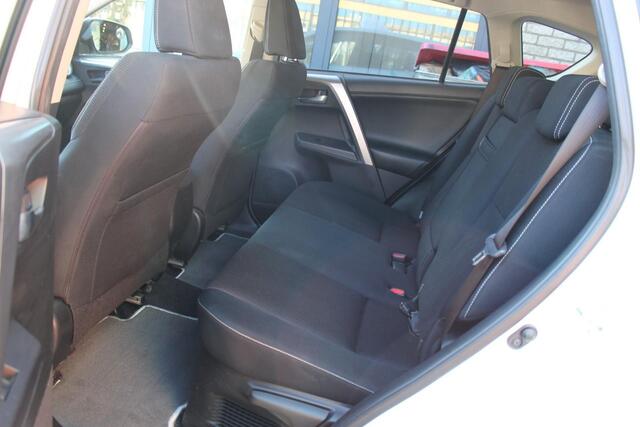 Toyota RAV4 2.5 Hybrid AWD Style | Rijklaar |