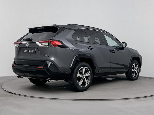 Toyota RAV4 2.5 Plug-in Hybrid AWD Dynamic | Apple Carplay & Android Auto | Parkeercamera | Auto bij LM Hoofddorp, Haarlem,!