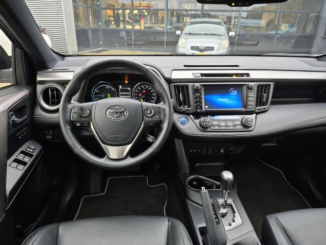 Toyota RAV4 2.5 Hybrid AWD Executive **GEHEUGENSTOELEN/ NAVIGATIE/ DODEHOEK DETECTIE/ 360 CAMERA/ GARANTIE**