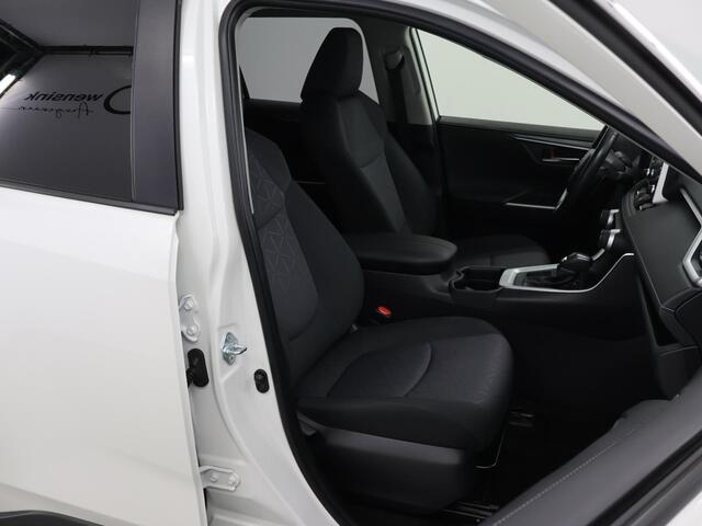 Toyota RAV4 2.0 VVT-iE Dynamic | Trekhaak | Navigatie | Camera | DAB | Apple CarPlay/Android Auto | Climate Control | Adaptieve Cruise Control | Ele. kofferdeksel |