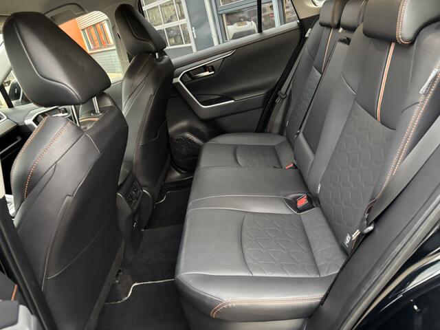 Toyota RAV4 2.5 Hybrid AWD ADVENTURE / Camera / Applecarplay/AndroidAuto / Trekhaak / Electrische achterklep /
