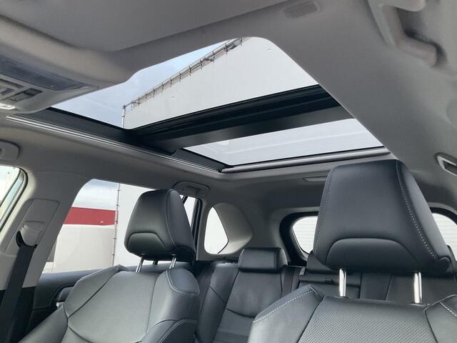 Toyota RAV4 2.5 Hybrid AWD Executive Premium Pack Pano.dak Leer 4x4 DAB