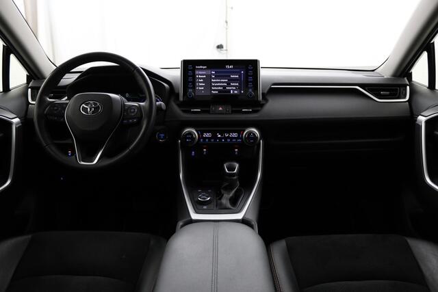 Toyota RAV4 2.5 Hybrid AWD Style | Trekhaak | 1650 kg trekgewicht | Lederen-alcantara bekleding | Stuur en stoelverwarming |