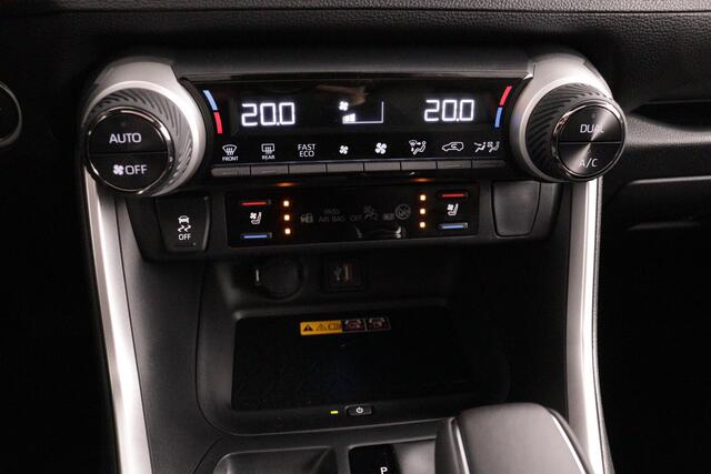 Toyota RAV4 2.5 Plug-in Hybrid AWD Bi-Tone Plus