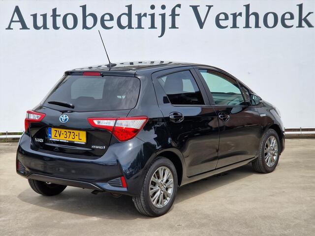 Toyota YARIS 1.5 Hybrid Dynamic Navigatie - Clima - Camera