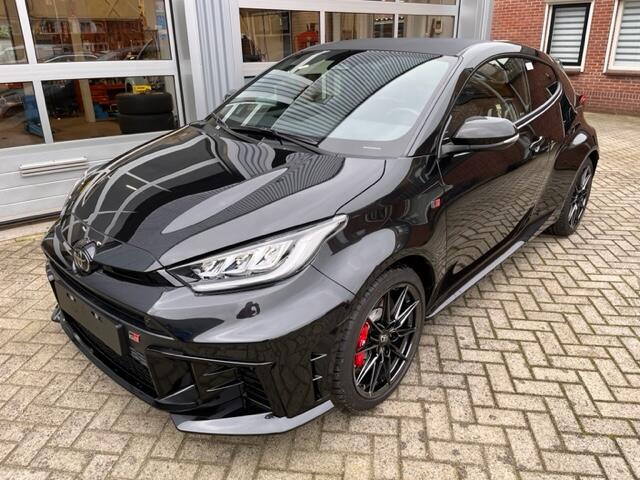 Toyota YARIS 1.6 Turbo GR High Performance 8AT Prem. (NEW)