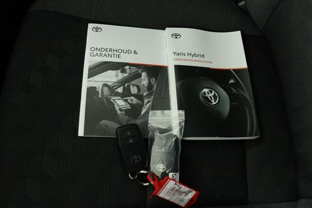 Toyota YARIS 1.5 Hybrid 115 First Edition | Navigatie | Apple Carplay/Android Auto | Parkeercamera | Adaptieve Cruise-Control |