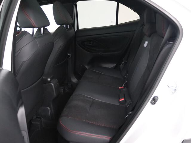 Toyota YARIS Cross 1.5 Hybrid 130 GR Sport | GR SPORT Plus Pack |