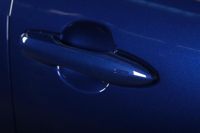 Toyota YARIS Cross 1.5 Hybrid 115 First Edition, Facelift, Demo actie