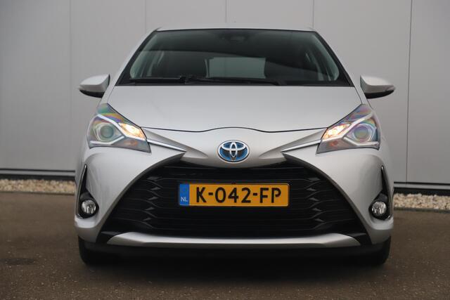 Toyota YARIS 1.5 VVT-i Active Automaat Navigatie Achteruitrijcamera Bluetooth Clima 15 inch LMV