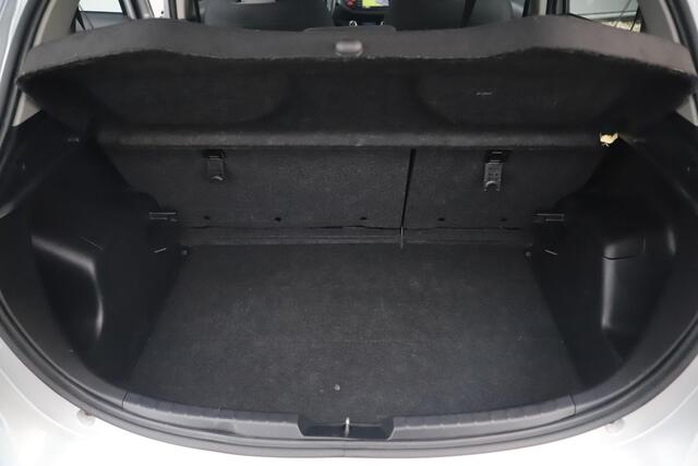 Toyota YARIS 1.5 VVT-i Active Automaat Navigatie Achteruitrijcamera Bluetooth Clima 15 inch LMV