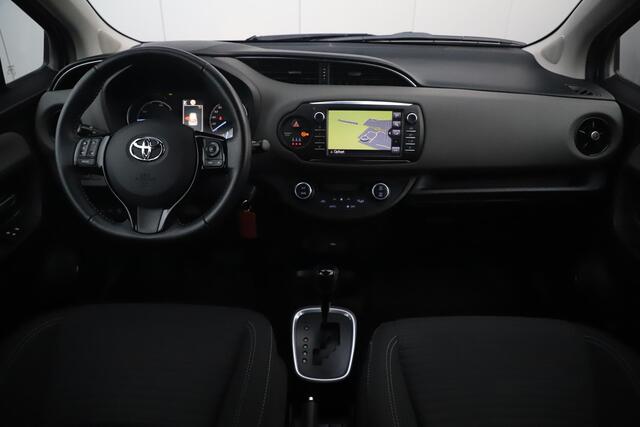 Toyota YARIS 1.5 VVT-i Active Automaat Navigatie Achteruitrijcamera Bluetooth Clima 15 inch LMV