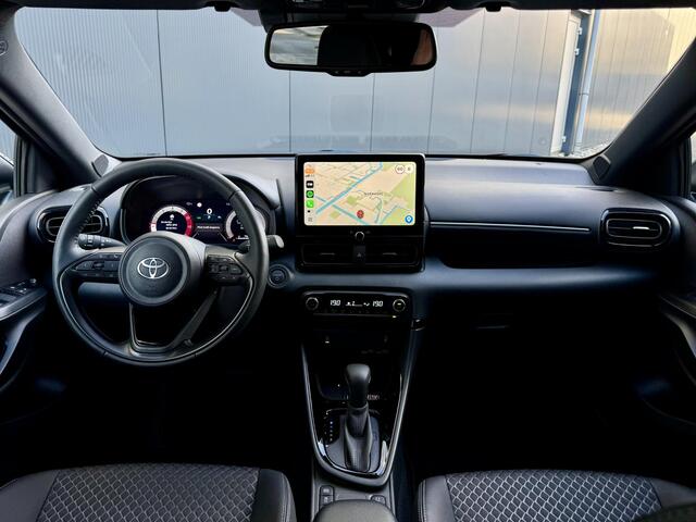 Toyota YARIS 1.5 Hybrid 130 Executive | Stoel & Stuurwiel verwarming | Apple Carplay / Android Auto |