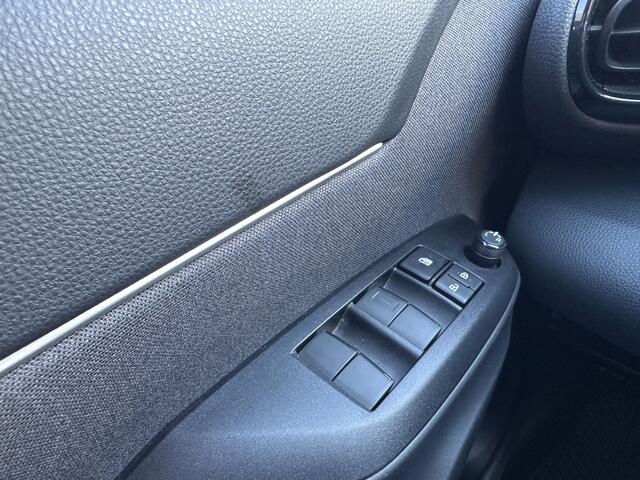 Toyota YARIS Cross 1.5 Hybrid Active Automaat Airco/Cruise/Camera/Navi/Carplay