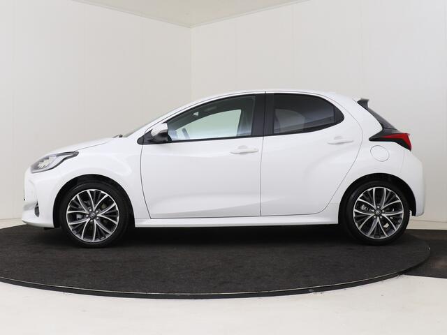 Toyota YARIS 1.5 Hybrid 130 Executive Demo