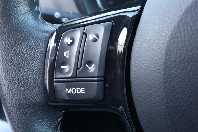 Toyota YARIS 1.5 Hybid Active Cruise/Navi/Camera/Slechts 23.911 km!