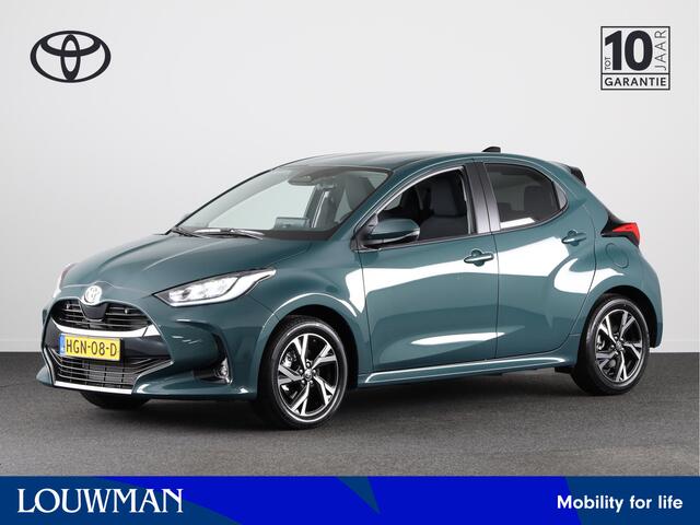 Toyota YARIS 1.5 Hybrid 115 First Edition + Comfort Pack *DEMO* | Stoel en stuurwiel verwarmd | 16 inch LM velgen | Dodehoek Ass. | Camera | Climate Control | Cruise Control Adaptief | Parkeersensoren |