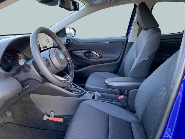 Toyota YARIS 1.5 Hybrid 115 First Edition
