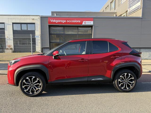 Toyota YARIS Cross 1.5 Hybrid Carplay / Stuur & Stoel verw. / 17 inch / Adaptive Cruise