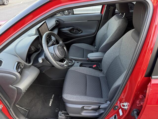 Toyota YARIS Cross 1.5 Hybrid Carplay / Stuur & Stoel verw. / 17 inch / Adaptive Cruise