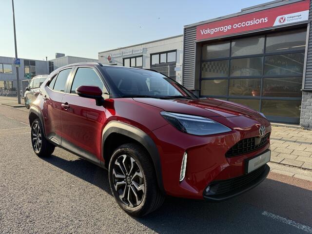 Toyota YARIS Cross 1.5 Hybrid Carplay / Stuur & Stoel verw. / 17 inch / Adaptive Cruise