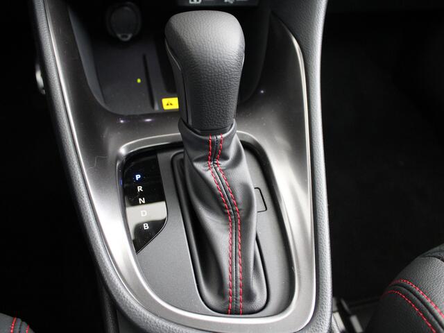 Toyota YARIS 1.5 Hybrid 130 GR Sport | Panoramadak | JBL | Apple CarPlay |