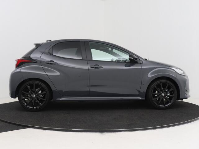 Toyota YARIS 1.5 Hybrid 130 GR Sport | Panoramadak | JBL | Apple CarPlay |