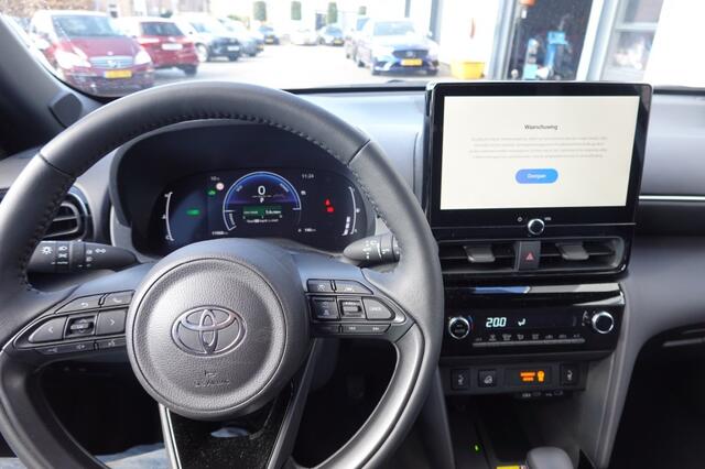 Toyota YARIS 1.5 HYBRID 115 First Edition AWD 4*4 + Div Extra's