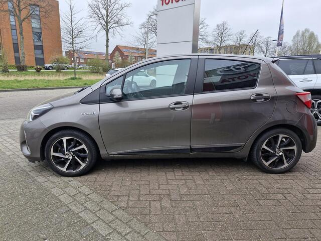 Toyota YARIS 1.5 Hybrid Executive