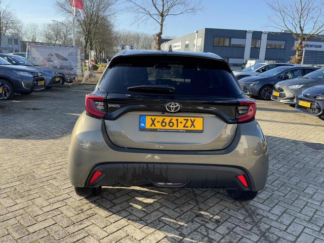 Toyota YARIS 1.5 VVT-i First Edition Cruise Control Adaptief / Airco / Navi via app / Camera