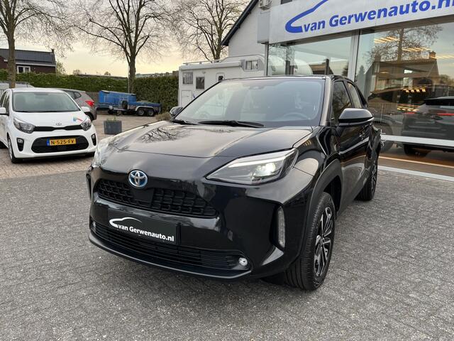 Toyota YARIS 1.5 Hybrid Dynamic | Ad. Cruise | Navi | Camera | Apple Carplay