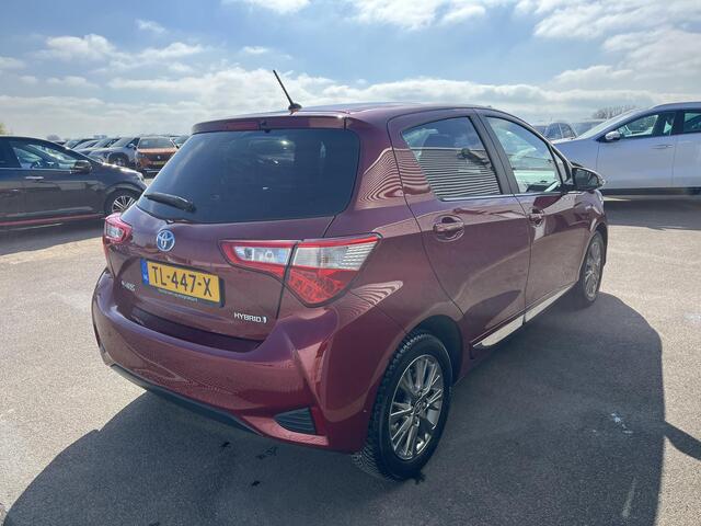 Toyota YARIS 1.5 Hybrid Energy Plus | 1e Eigenaar | NW Geleverd | Navigatie | Dealer Onderhouden | Cruise Control | LM Velgen |