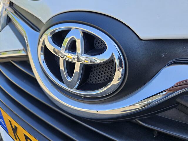 Toyota YARIS 1.3 VVT-i Aspiration CAMERA PDC CC TEL AIRCO