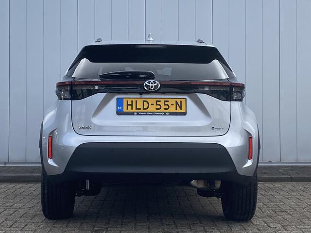 Toyota YARIS Cross 1.5 Hybrid 115 First Edition Limited Parkeersensoren Stoel Stuurverwarming Carplay Navi