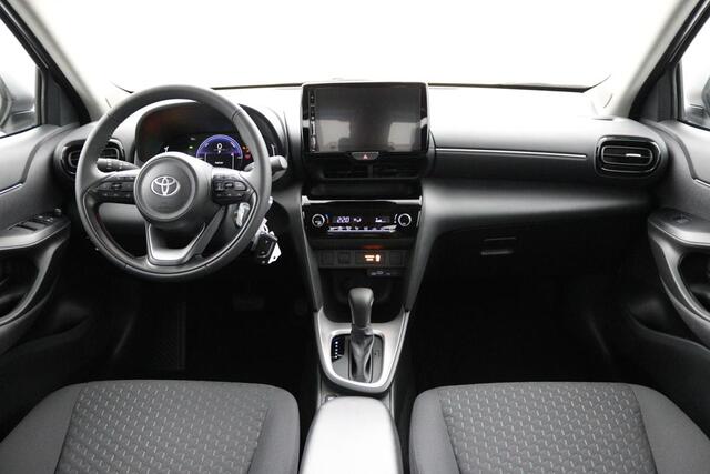 Toyota YARIS Cross 1.5 Hybrid 115 Active | Nieuw uit Voorraad leverbaar! | 10 Jaar Garantie |