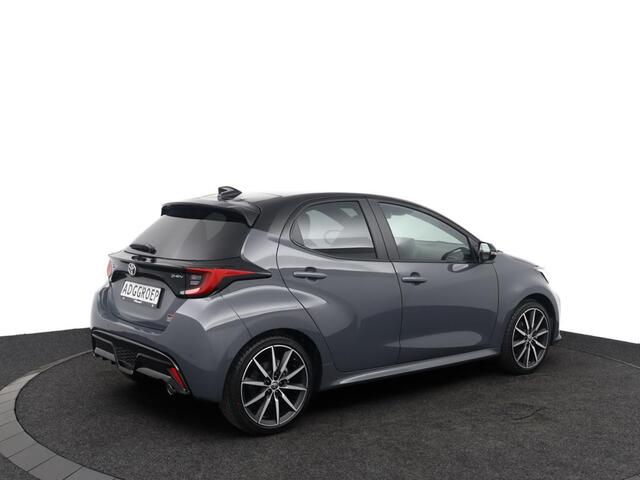 Toyota YARIS 1.5 Hybrid 130 GR Sport | Nieuw Uit Voorraad Leverbaar! | 10 Jaar Garantie |