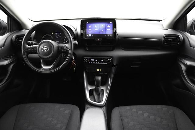 Toyota YARIS 1.5 Hybrid 115 | Climate control | Parkeercamera | Apple carplay android auto |