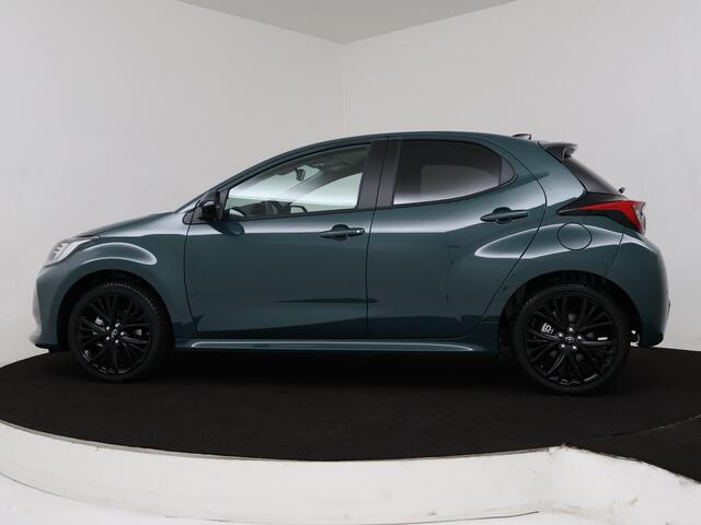 Toyota YARIS 1.5 Hybrid 115 First Edition | Comfort Pack | Parkeersensoren | Stoel en stuurwiel verwarmd |