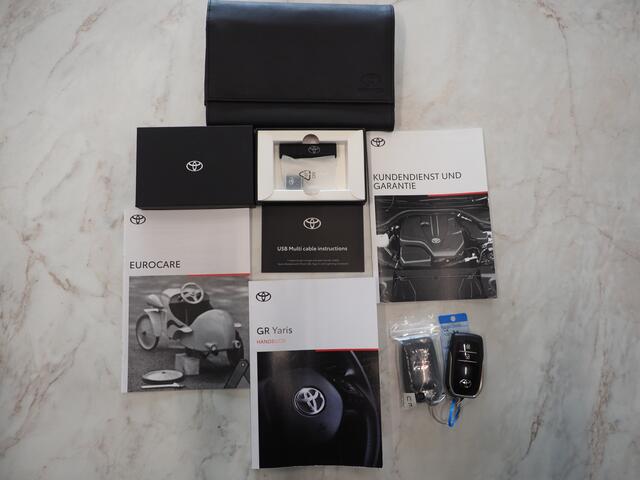 Toyota YARIS 1.6 GR Performance | Milltek Uitlaat | Adaptive Cruise | Keyless | Camera | Carplay