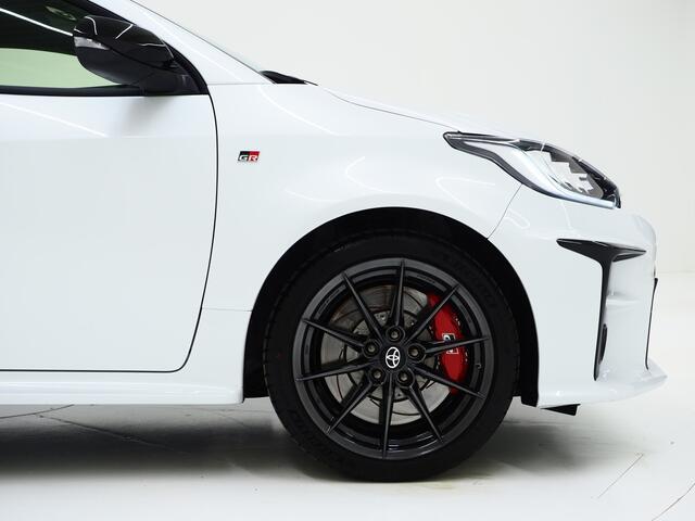 Toyota YARIS 1.6 GR Performance | Milltek Uitlaat | Adaptive Cruise | Keyless | Camera | Carplay