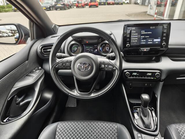 Toyota YARIS 1.5 Hybrid Launch Edition | Adaptive Cruise Control | Stoelverwa