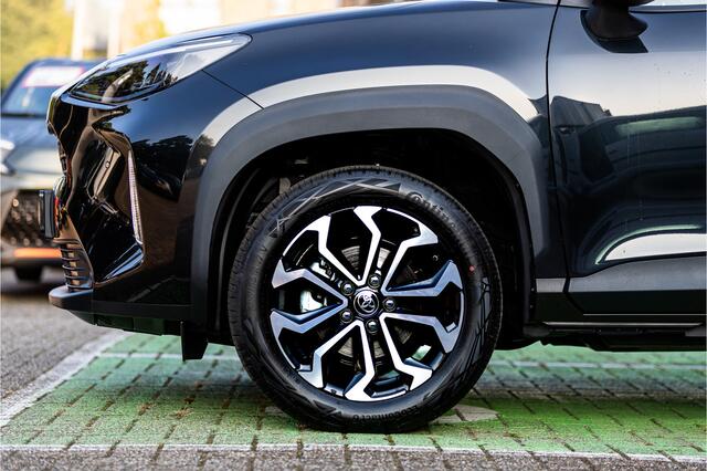 Toyota YARIS Cross 1.5 Hybrid 130 Style Edition 2025 Parkeersensoren V+A, Dodehoeksensor, Navigatie , All-in Rijklaarprijs