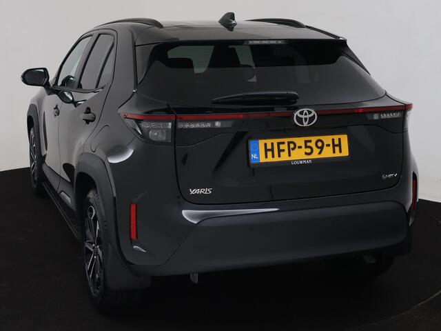 Toyota YARIS Cross 1.5 Hybrid 115 First Edition Limited | Comfort Pack | Treeplanken | Spatlappen |