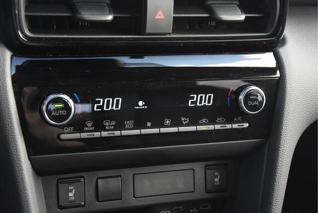 Toyota YARIS Cross 1.5 Hybrid 130 Executive | El klep | PDC | Dode hoek |