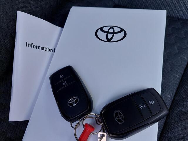 Toyota YARIS Cross 1.5 Hybrid 130 Team D APP NAVI | NIEUWE AUTO !!